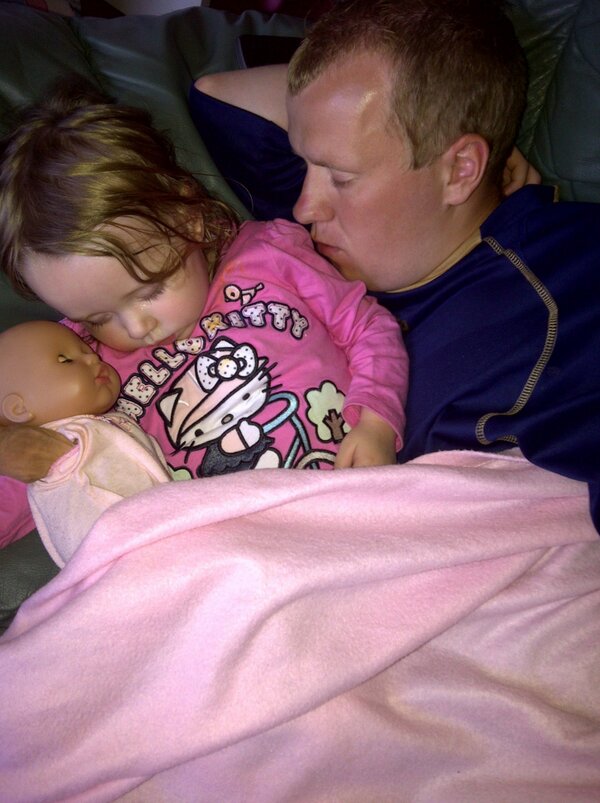 RyanMatches's tweet photo. Sleepys http://t.co/ShXV5YUO