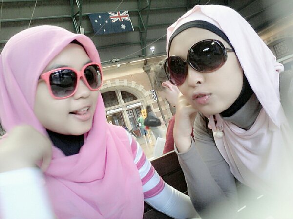 a_ivasavitri's tweet photo. Kaca muka... Hhhehehe ;p http://t.co/IsPvs3Me