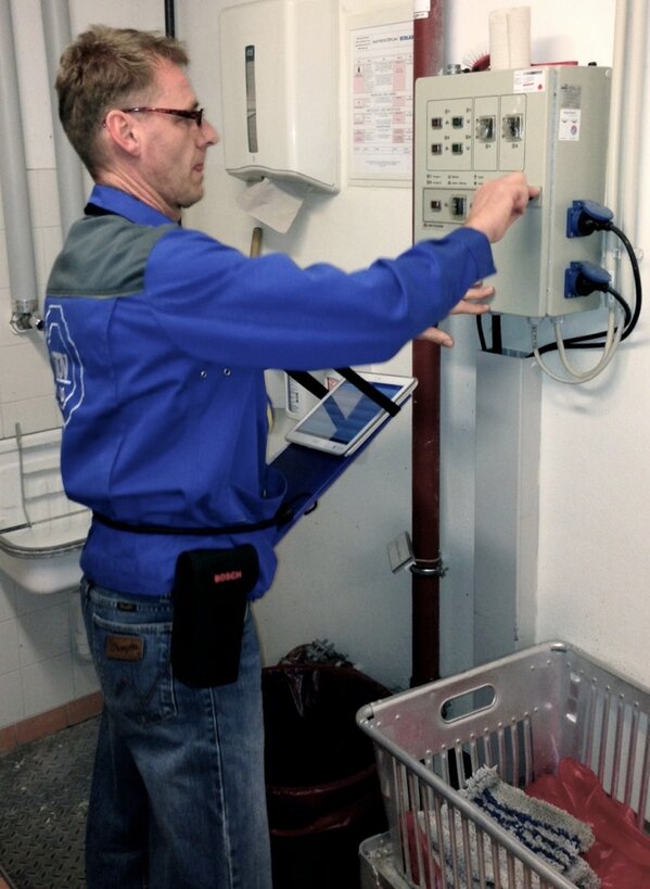 ...want to know more about your Real Estate guts? Structured capturing of HVAC equipment is key, we think!