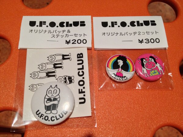 U F O Club ライブハウス Na Twitteru U F O Club特製缶バッヂ2種セット300円 缶バッヂ ステッカーセット0円 イラスト 坂本慎太郎 それぞれ好評発売中 Http T Co Tqk3ocwo