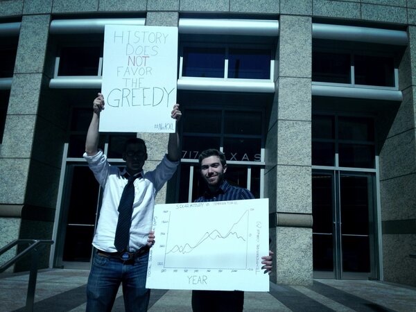 MitchHagney's tweet photo. Protesting for #nokxl at transcanada's headquarters in Houston for #solidarity @uzman_jacob http://t.co/R4Om0swJ