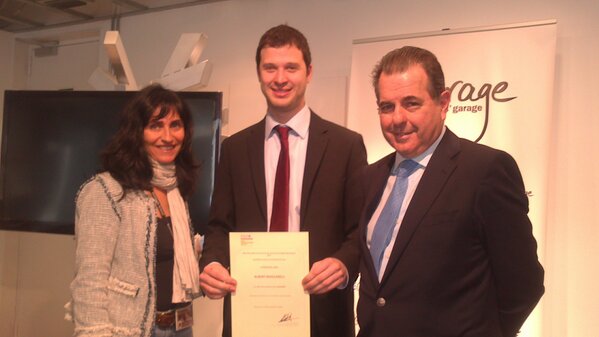 esadeEEI's tweet photo. El ganador del Inspiring Young Entreprenerus 2013 ha sido @albertmascarell cofundador y CEO de aScidea. http://t.co/3sL7BjXk
