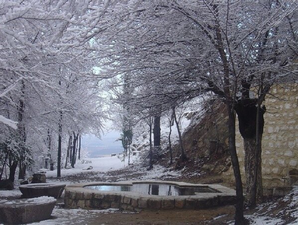 paquilopezlo's tweet photo. situadda en el cerro de canena http://t.co/BH5R7PRI
