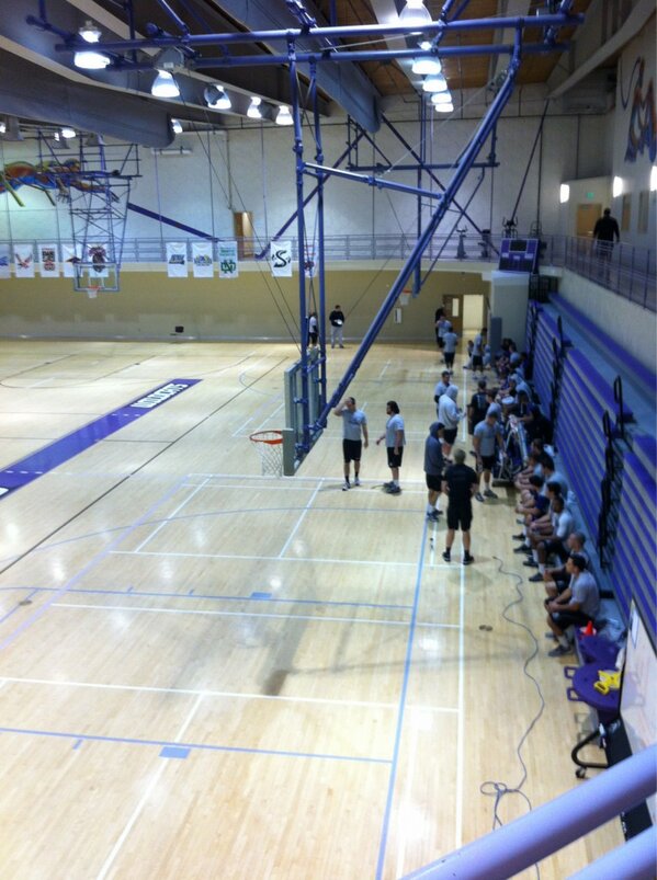 CoachStutzmann's tweet image. Good Morning 5:15am MAT Drills... #fastphysicalrelentless