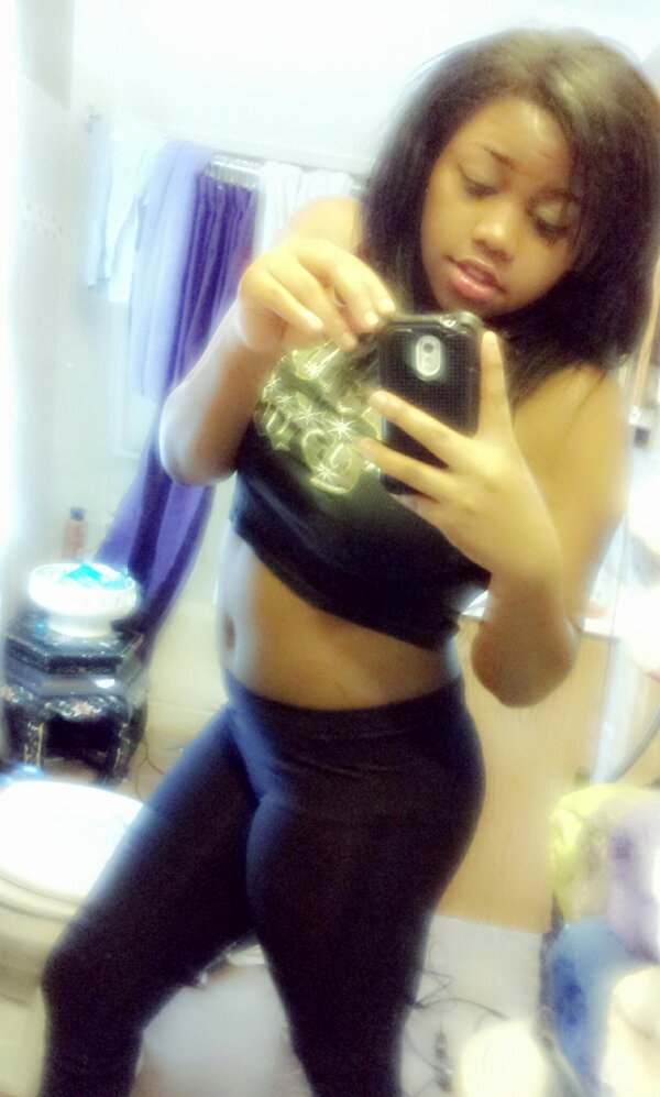 ATrillGoddess's tweet image. Bored )&apos;: #houseflow