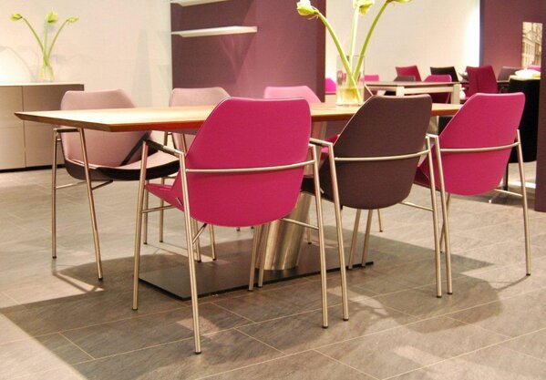breesnewworld's tweet photo. Pretty in Pink http://t.co/dTsbSg1V