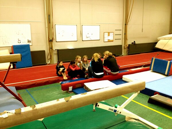 Even op bezoek <a href="/WG_FIT/">Wedstrijdgroep FIT</a> @FITAveen en dat doet E. goed... :-)