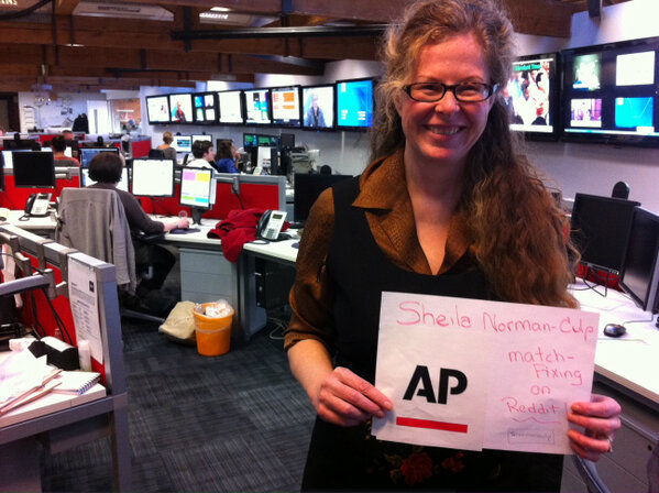 Sheila Norman Culp On Twitter Hey Reddit Here S My Iama Proof Me In The Ap Newsroom In London Http T Co Rlyhsfwe