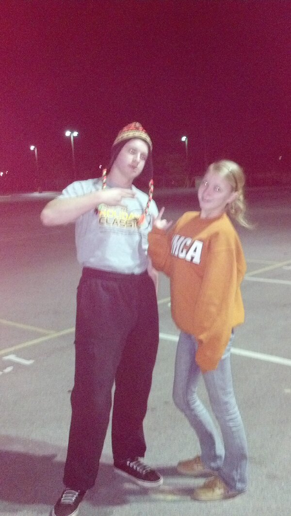 crowder_casey's tweet photo. My baby brother and sister! @leanne_nicolee  @jphelps25 http://t.co/EVVljJJrxQ