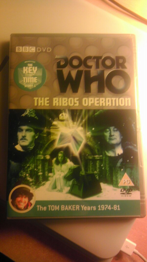 Leegend90's tweet image. My entertainment before sleep... #DoctorWho #TheKeyToTime