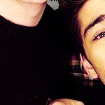 Breathfor_1D's tweet photo. Banner 3/6 http://t.co/wPKxkDSPXG