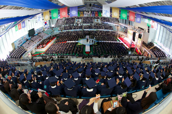 신천지 사기 충전한 안드레 야고보지파 수료식 장면!! blog.cyworld.com/dade01/7577851