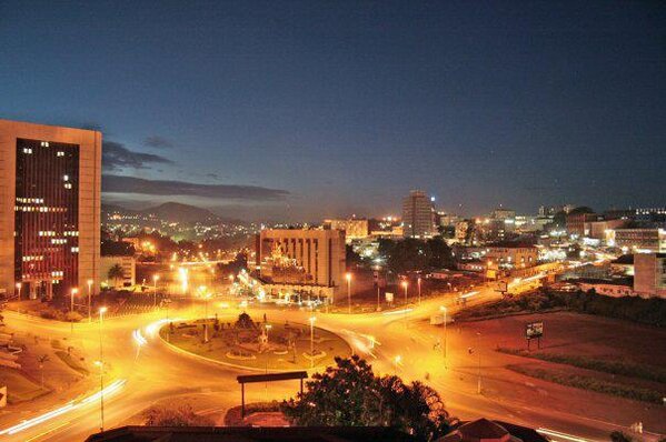 Yaoundé, Cameroon. #Cameroon #Cameroun #City RT <a href="/LorenzoCubano/">King Lorenzo</a> ""
