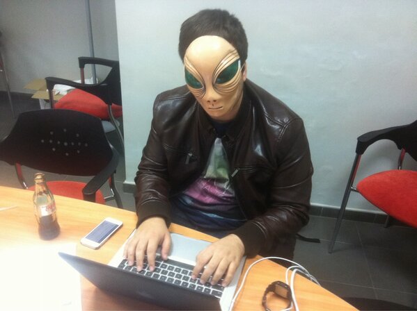 SInvaders's tweet image. Seguimos trabajando...