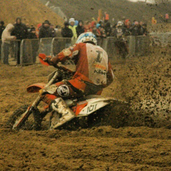 jakepoole888's tweet image. @Knighter101 Weston beach race 2011 #deepruts 👊✊✊✊     🏁