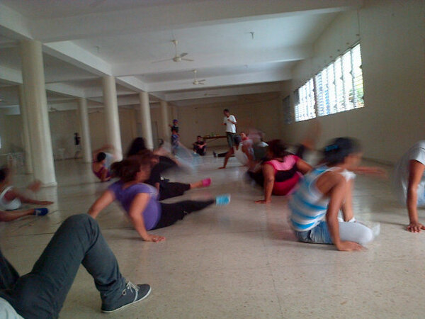 rogerslayshard's tweet image. You know the gurlssssss #Rehearsals #Anonymous13