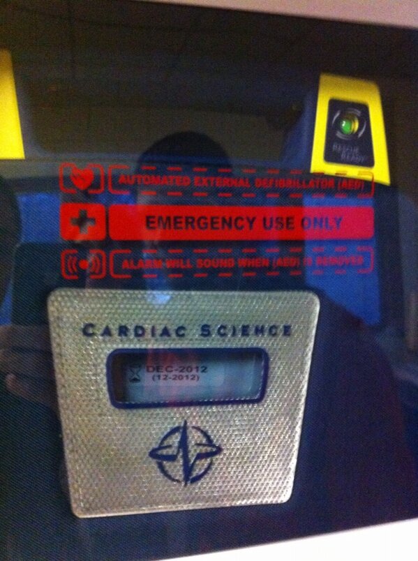 MumblingsOBoehm's tweet image. Expired defibrillator #ueproblems