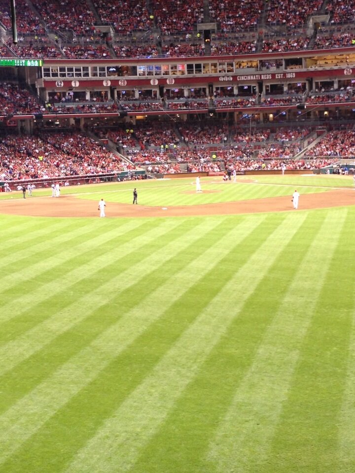 Lauren_Deddens's tweet photo. I wish I was here right now @redlegnation @CincyProbs http://t.co/29ISkh1G