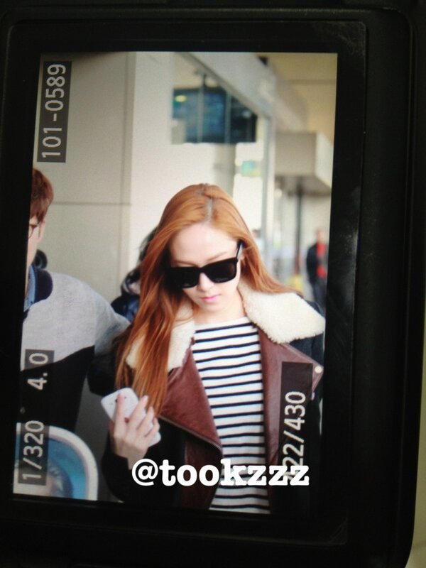 [PIC][19-02-2013]Jessica trở về Hàn Quốc vào trưa nay BDcmsVHCcAA1lX6
