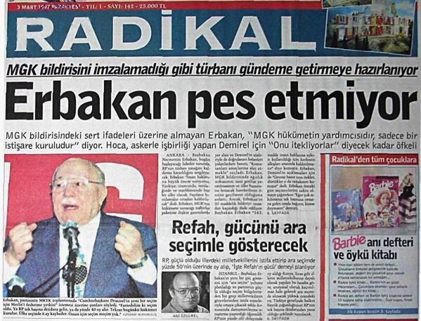 saadetsakarya's tweet photo. Hoca Bildiriyi imzaladı diyenlere ithaf olunur.
"Erbakan Pes Etmiyor" http://t.co/C1OdiUa2o6