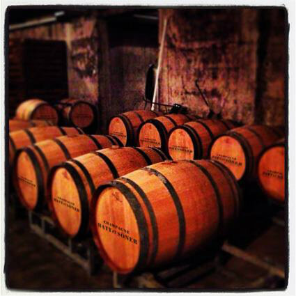 HATTetSONER's tweet photo. HATT et SÖNER has purchased 25 used oak barrels from Bordeaux for the production of a new cuvée. http://t.co/ZrssJpBd