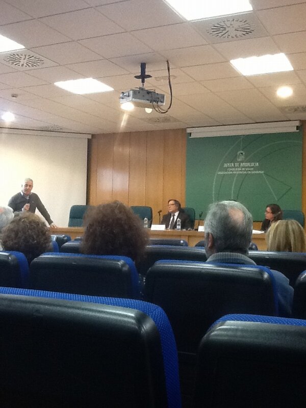 Acto de reconocimiento al trabajo de UGCs del Distrito Granada Metropolitano
Felicidades a todos y todas. "