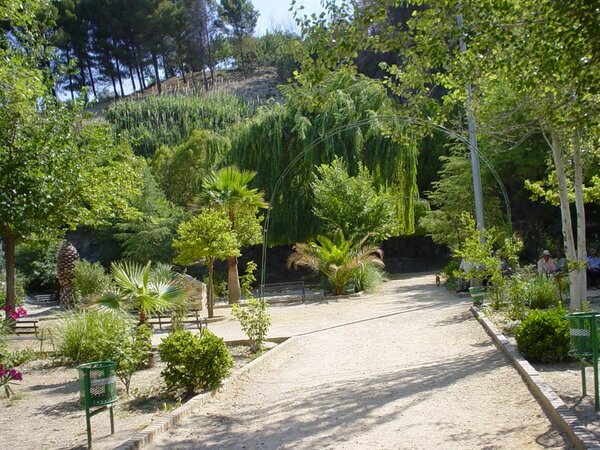 isabelvicar's tweet photo. #Parques en #Canena. http://t.co/QSf3hnRP