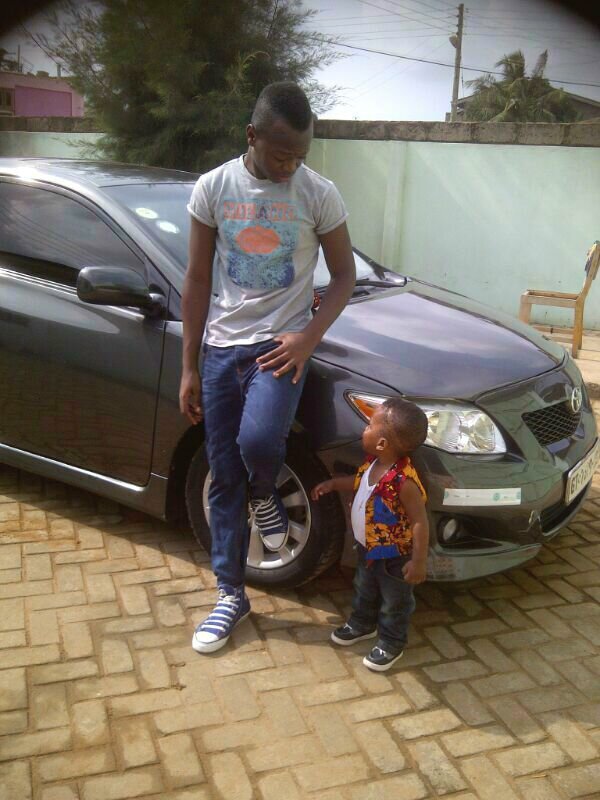 zeezbrown's tweet photo. ---
Me and bro http://t.co/LbSCaId3