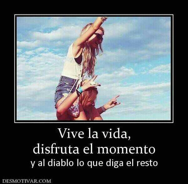 kikyjc's tweet photo. Buenaas noxees a deskansar!!!! http://t.co/3XcPkeq4