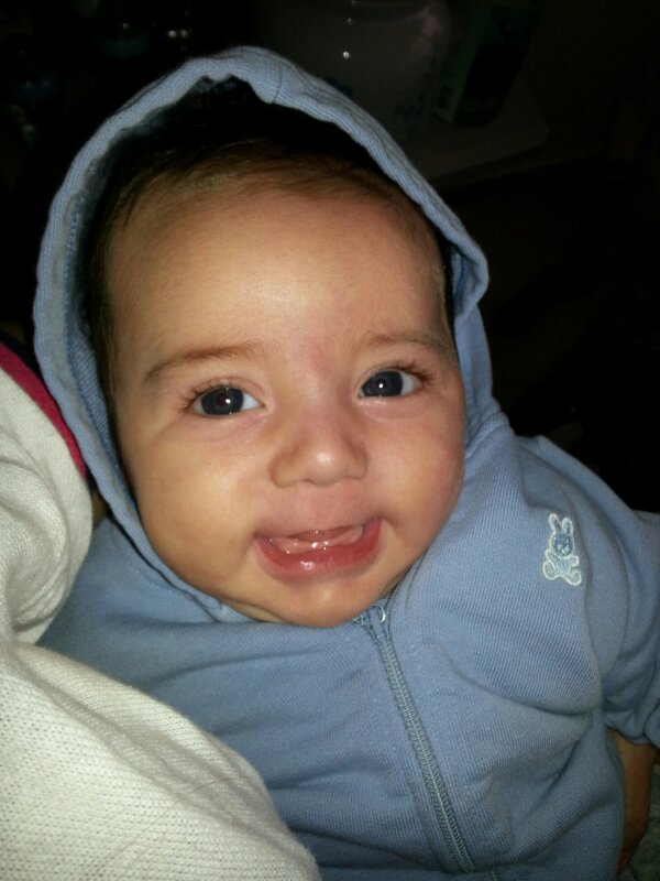 arlette_aps's tweet photo. Mi sobrinito leo ;) http://t.co/26pa5iqX
