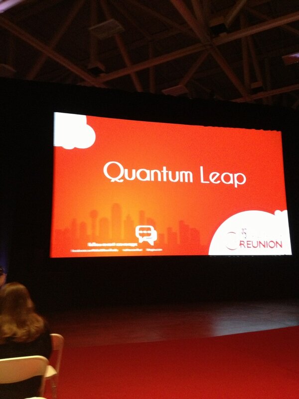 SoGALiving's tweet image. #kwfr can't wait!  Packed house #ONEthing