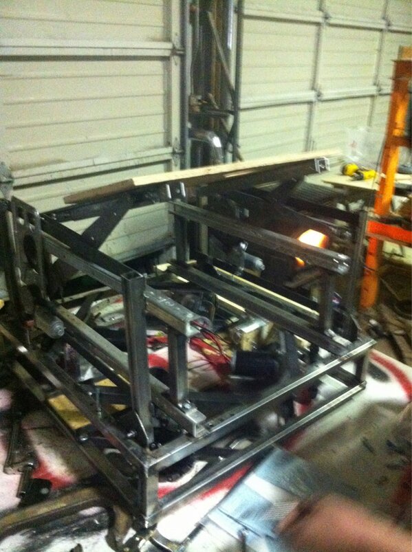 team3860's tweet image. If it was not for the last min... #team3860 #omgrobots #frcproblems #FRCBuildSeason