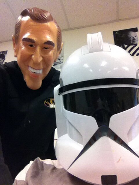 idougahole's tweet image. Just chillin with gwb. @bTalbert33 #stormtrooperstyle