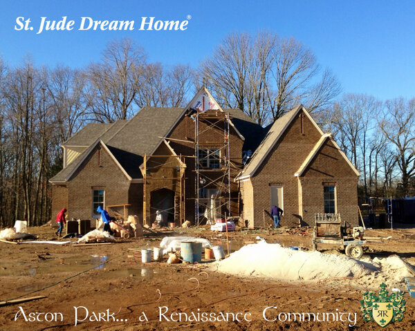 RenDevCo's tweet photo. 2013 St. Jude Dream Home under construction in Aston Park - a Renaissance Community @RenDevCo #stjudedreamhome http://t.co/qWH5upI3