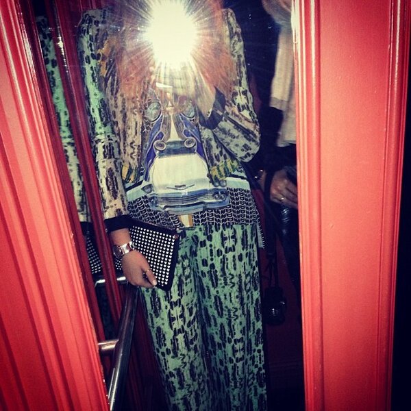 fashionindie's tweet photo. Outfit for tonight includes @CloverCanyon shirt, @BCBGMaxAzria pants &amp; jacket + @KurtGieger clutch. #selfie #fash... http://t.co/UzoeqgND