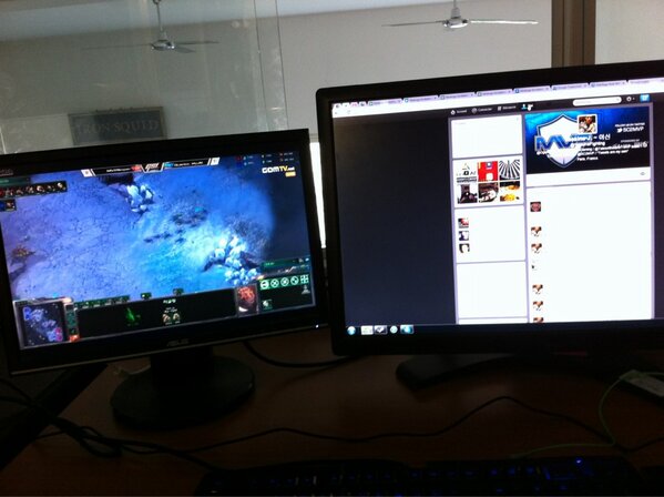 yass1nej's tweet image. #GSL time! come on Sniper! #codeA