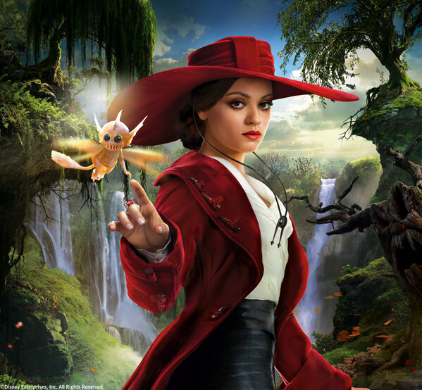 "당신이 우리가 기다리던 위대한 마법사인가요?"-아름답고 순수한 서쪽의 빨간마녀 테오도라! 녹색마녀의 동생으로, 혼란에 빠진 오즈를 구하고 평화를 되찾아줄 위대한 마법사가 나타나주기를 진심으로 바라고 있답니다!