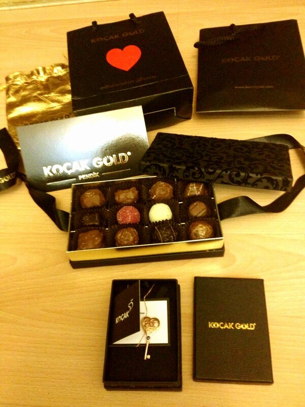 <a href="/kocakpendik/">Koçak Gold Pendik</a> hediyem ulaştı her şey için sonsuz teşekkürler cok mutlu ettiniz :)