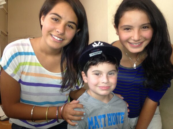 Ethan hangin with his chilean hunter friends