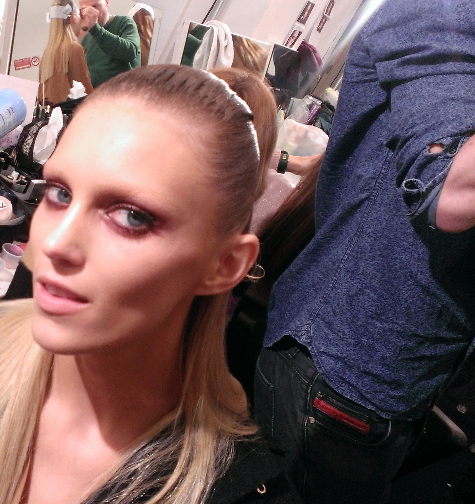 BDjVWH1CIAAjHXm.jpg:large