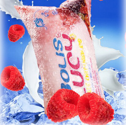 BolisLucy's tweet photo. Mediodía, calorcito y nada mejor que un Bolis Lucy de Queso con Zarzamora.¡Delicioso! http://t.co/oNsHUXj0