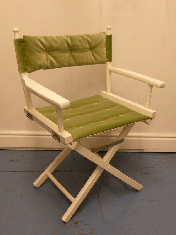AbigailDace's tweet photo. Upcycled directors chair - frame was rescued from a garden shed, given a new lick of paint + padded velvet seat/back. http://t.co/K7VqiEidG6