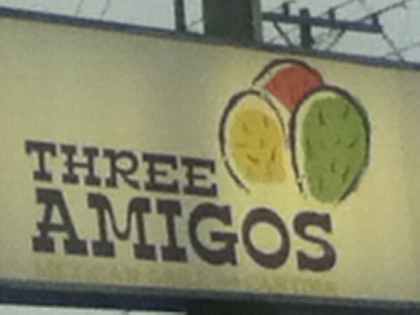 MadisonPacheco's tweet photo. Hahah remember this? @Mary_Platzer @mikki_22 http://t.co/Json7F3Y8i