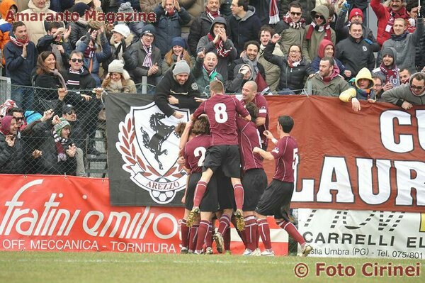 DStufa's tweet photo. DAI COSÍ http://t.co/Eg12n829IL