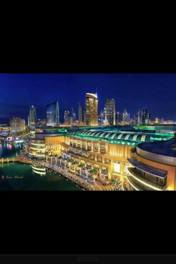 EarthPics1's tweet photo. Great shot of Dubai at night http://t.co/361sq7MAij