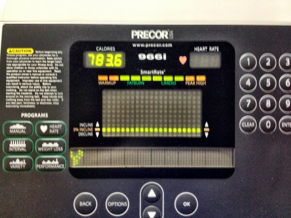 lisamisae's tweet image. 783.6 calories tonight....I'm gonna keep pushing for more. Aiming for 1000 😝 #beastmode #sweattime #intenseworkout