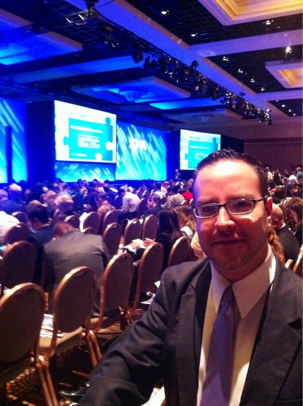 Comenzando con los preparativos para la @DMA_USA n Chicago, con la experiencia adquirida en la DMA2012 en Las Vegas!