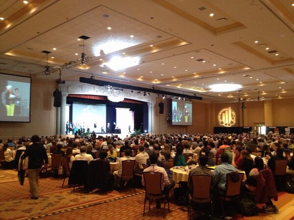 FDSAmplicare's tweet photo. At the Orlando Pharmacy Owners conference kickoff #PDS13 http://t.co/dFPYcf5vjX