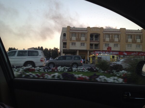 Fooke's tweet photo. Fire at Zaman Al Khair in Wakra, possible traffic jam. Beware! http://t.co/J6YiG5ZIA1