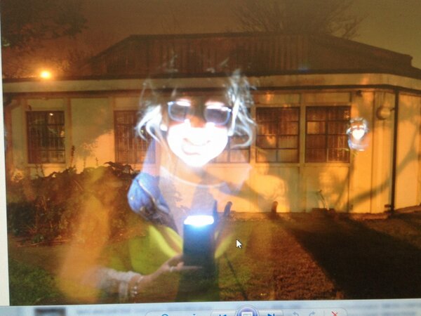 slynes1's tweet photo. Found this whilst looking through the night time photos #cutiepie @graceedwards06 @jodi__richards @KerryFuller1 http://t.co/wkumUbLGnb